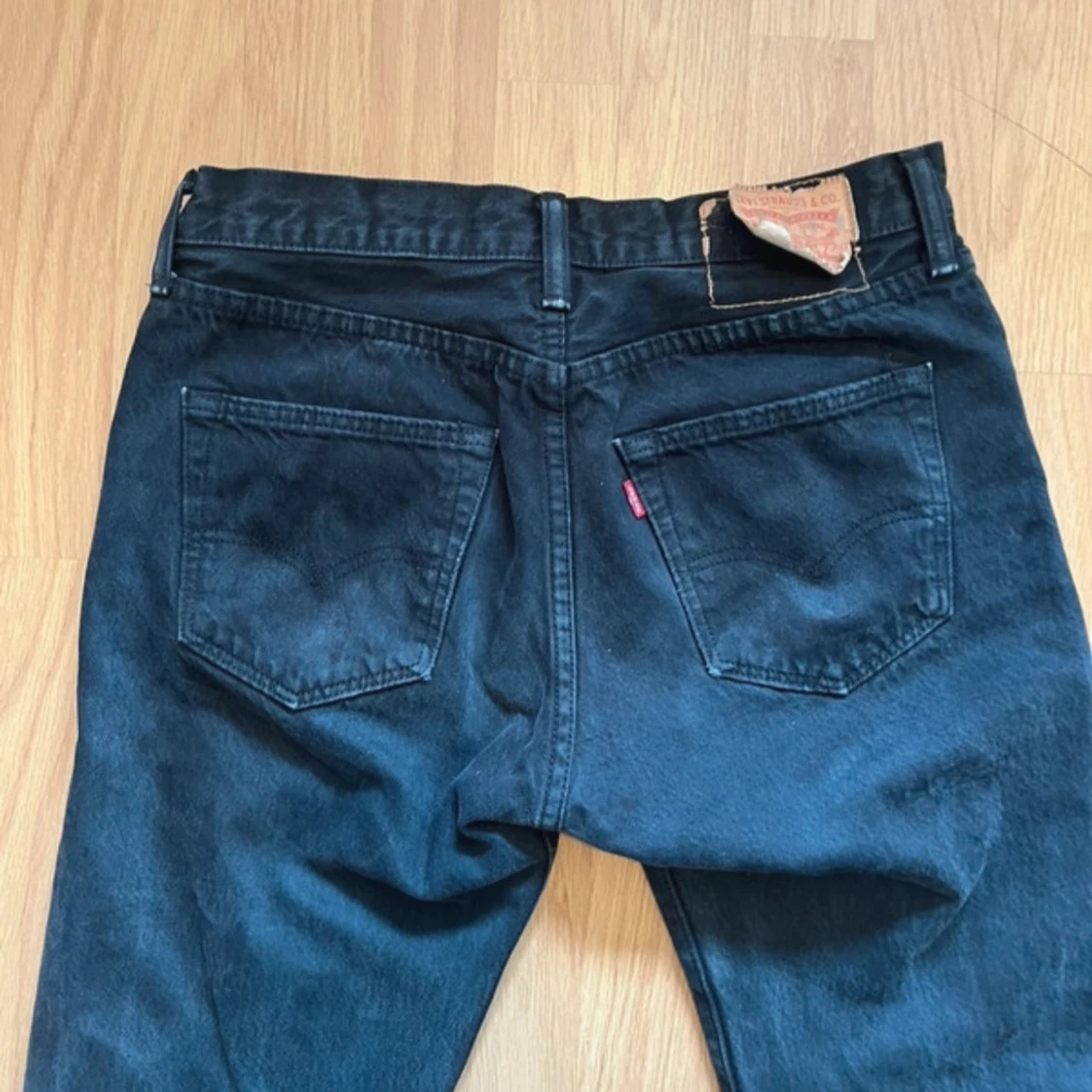 Svarta jeansbyxor från Levi's 501 - 1