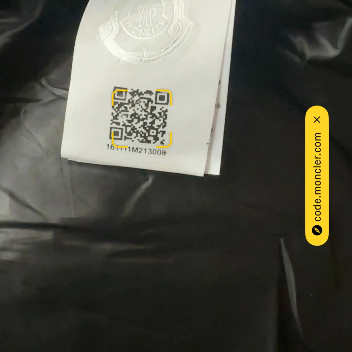 Svart dunjacka från Moncler - 3