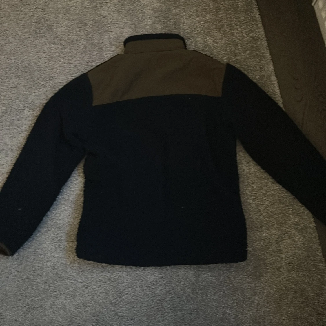 Svart fleecejacka från Armor Lux - 2