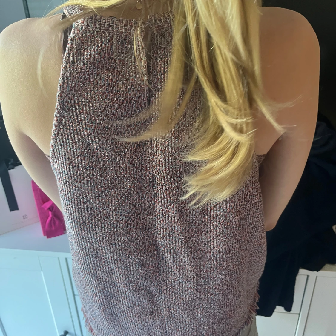 Stickad linnefärgad linnetopp - 2