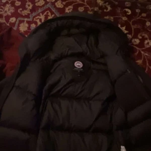 Svart dunjacka från Canada Goose - Canada goose jacka