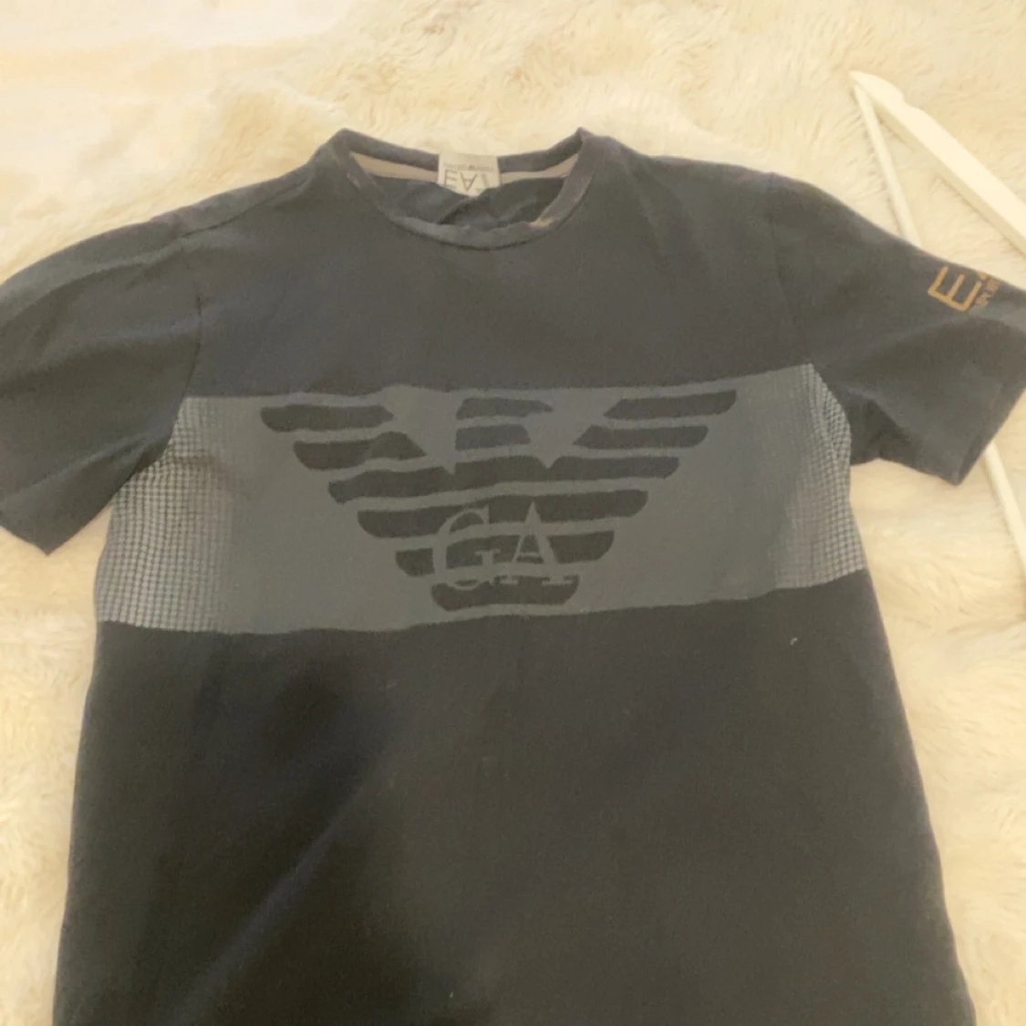 Svart t-shirt från Emporio Armani EA7