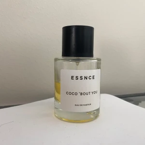ESSNCE Coco 'Bout You Eau de Parfum - 50 ml från början, lite mindre än hälften kvar. 