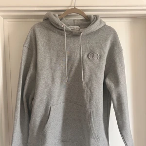  hoodie  -  hoodie 