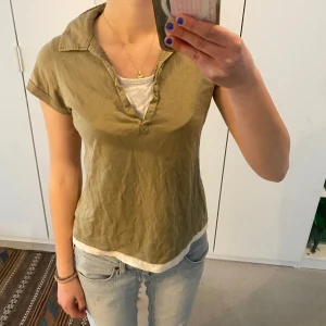 T shirt - Cool tröja med dubbeltygg