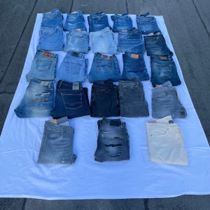 Nytt dropp - Nytt dropp uppe nu på profilen. Allt är i sjukt bra skick och väldigt bra priser. Köper man i bundle får man väldigt bra erbjudande. Tex 3 George för endast 1700kr istället för 2100kr. Vid köp av allt kontakta oss