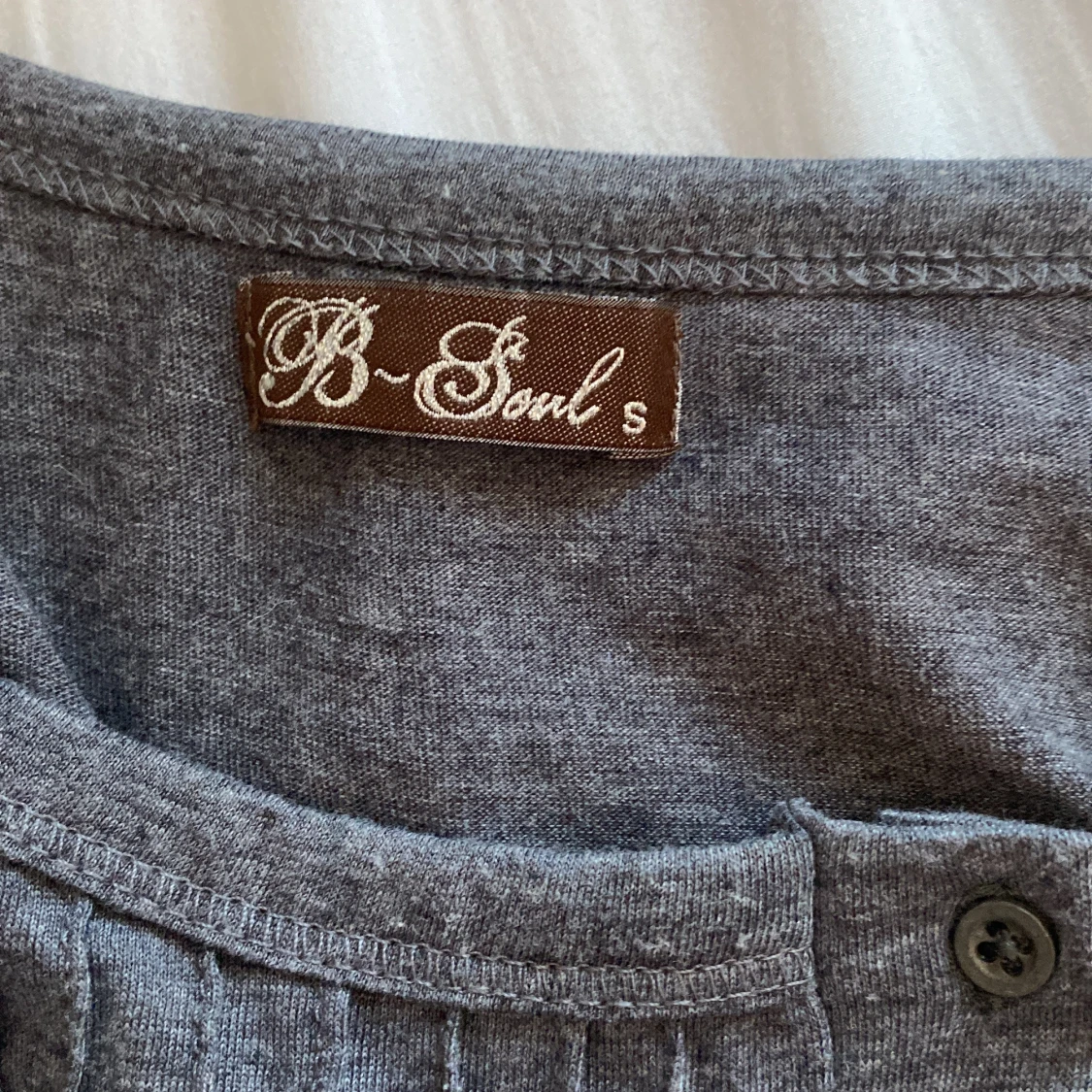 Grå långärmad topp från B-Soul - 1