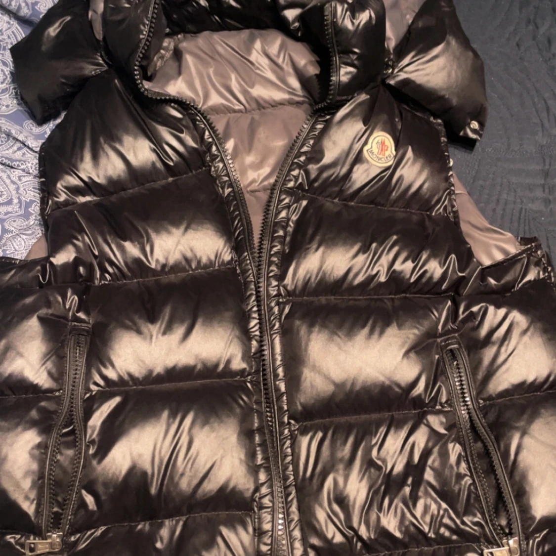 Svart dunväst från Moncler - 1