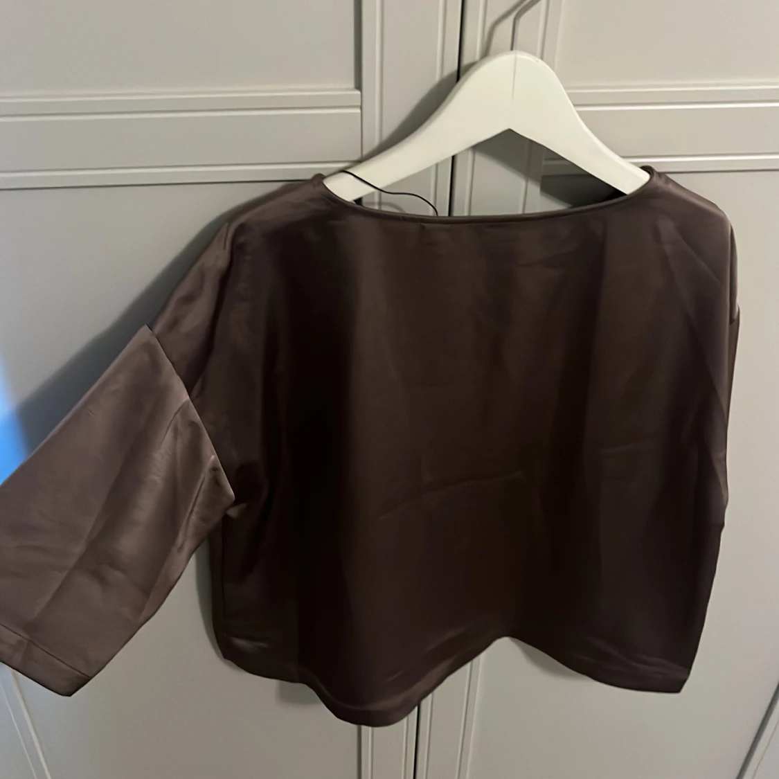 Brun croppad topp från Kappahl - 1