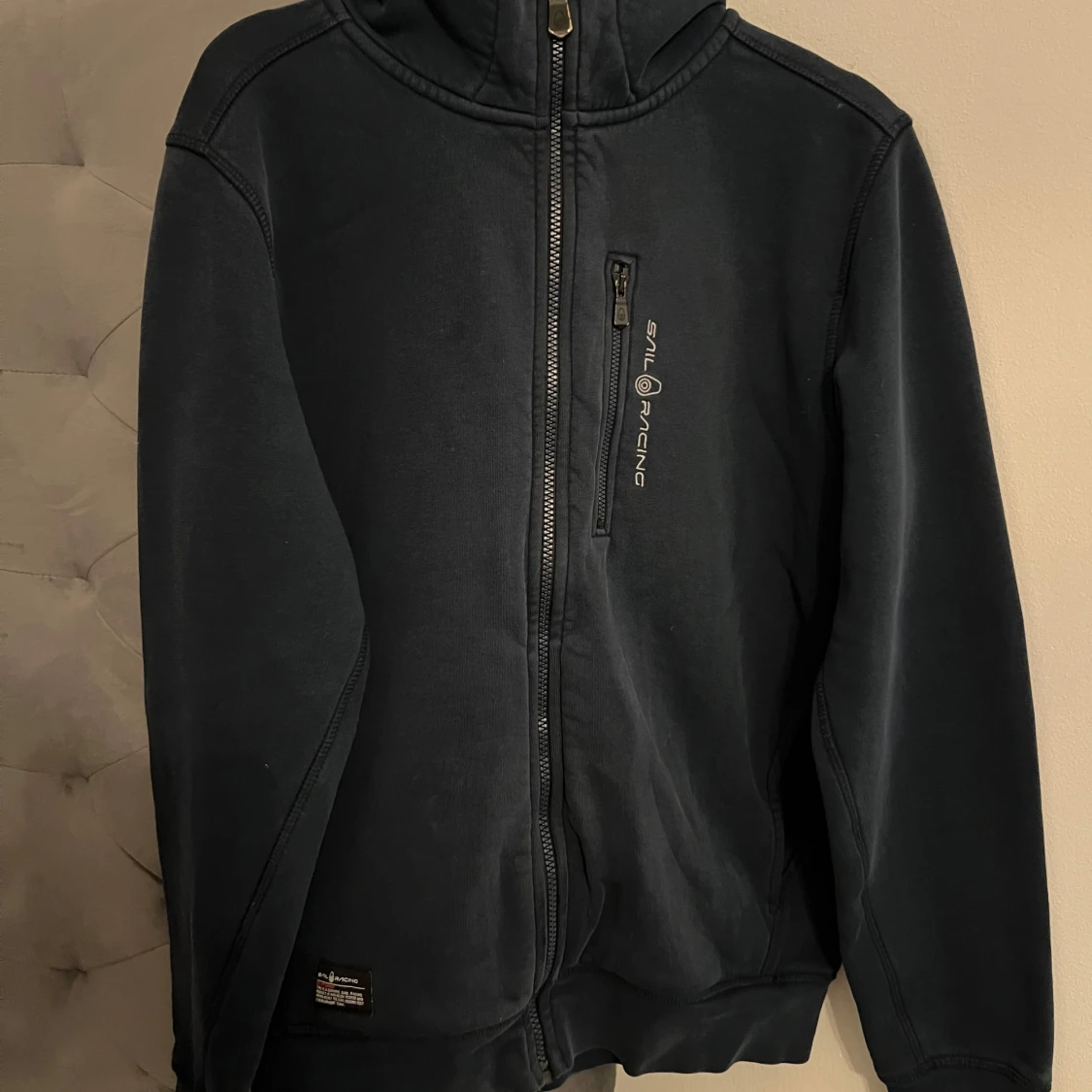 Hoodie från Sail Racing