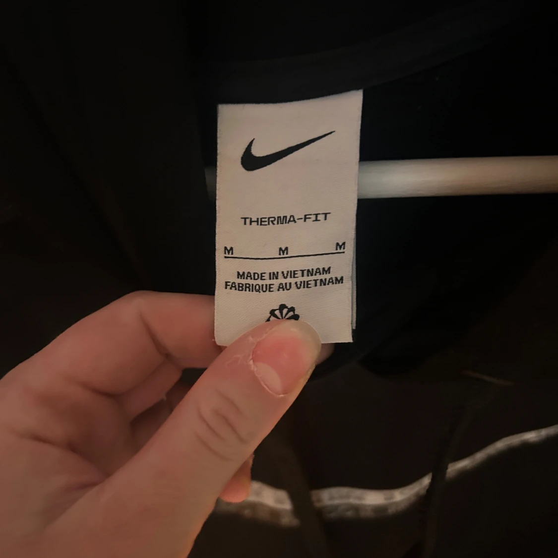 Svart Nike Therma-Fit hoodie M - 3