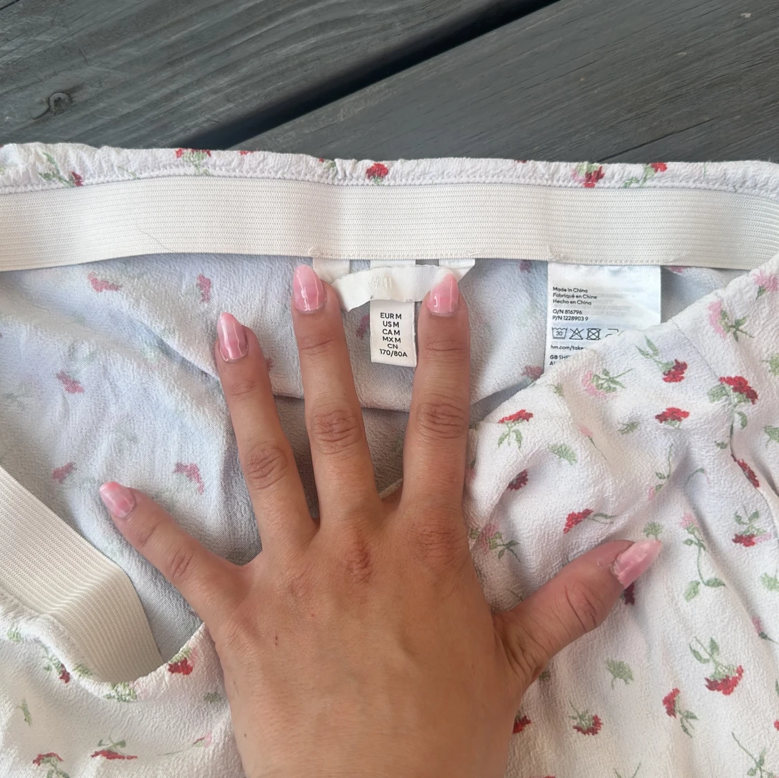 Vit blommig långkjol och topp från H&M - 2