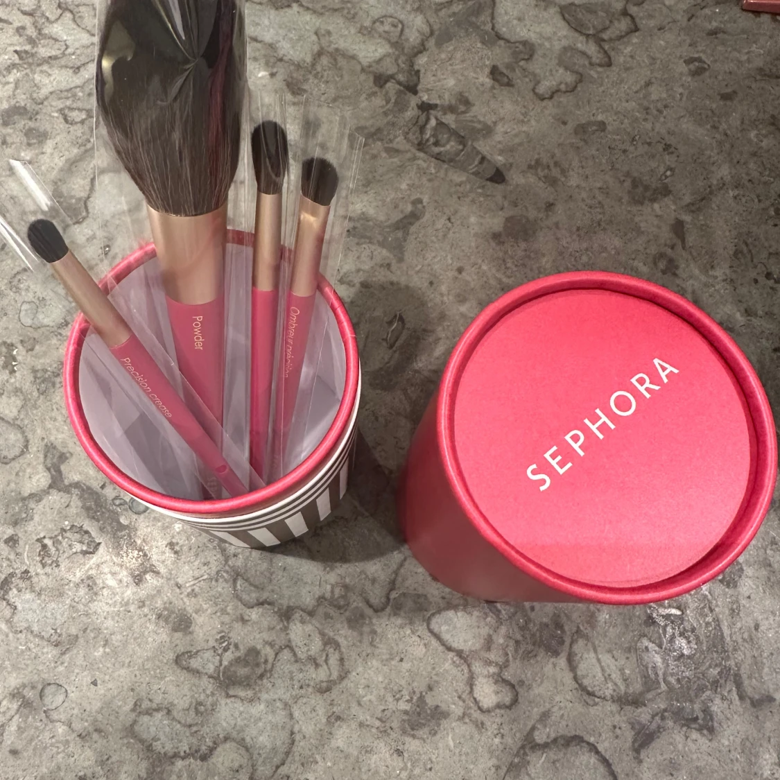 Sephora sminkborstar i röd ask - 1