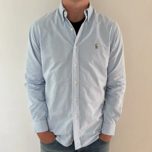 Ralph Lauren Skjorta - - Condition: 9/10 - Color: Blue - Size: S - Retail price: 1749 SEK