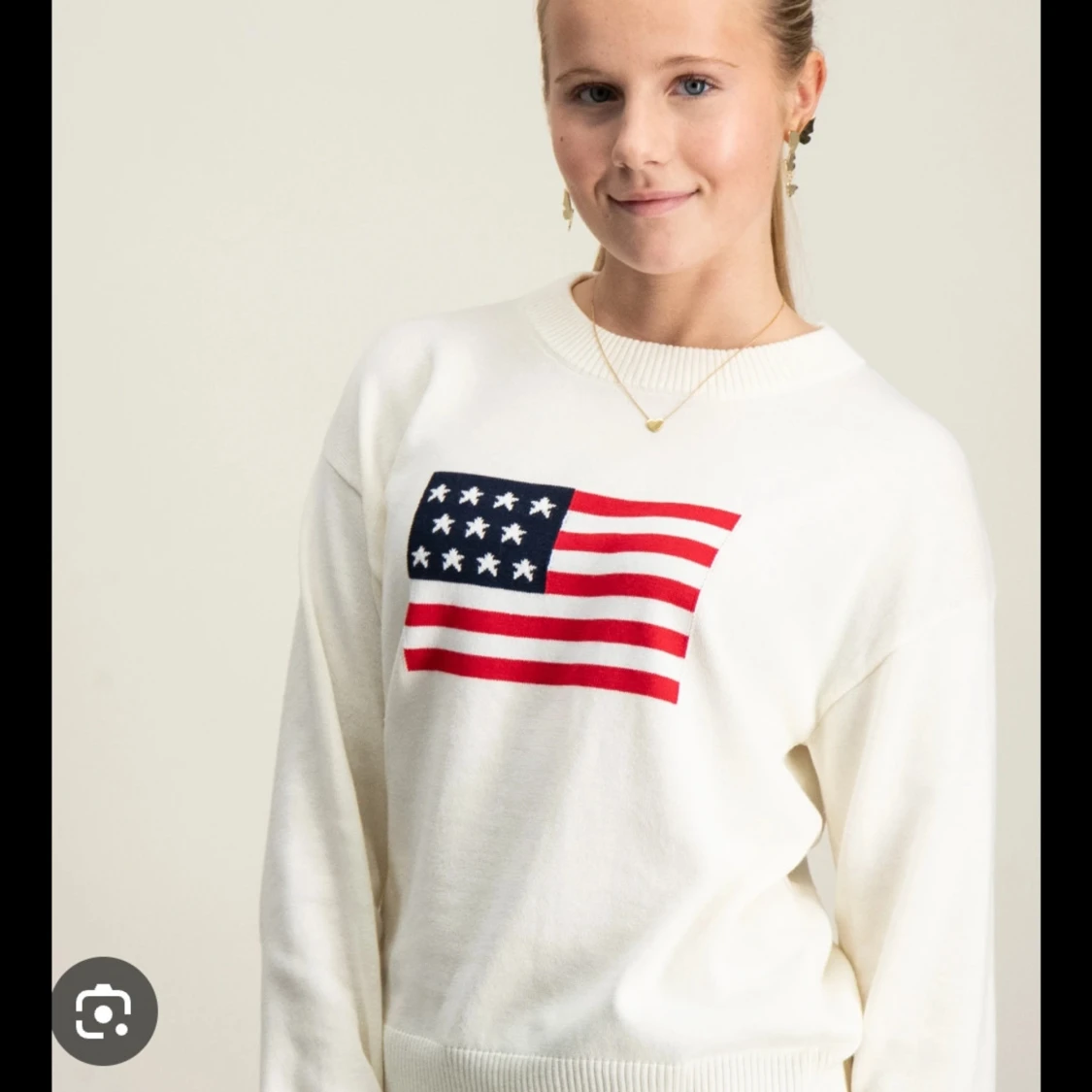 Vit tröja med amerikansk flagga