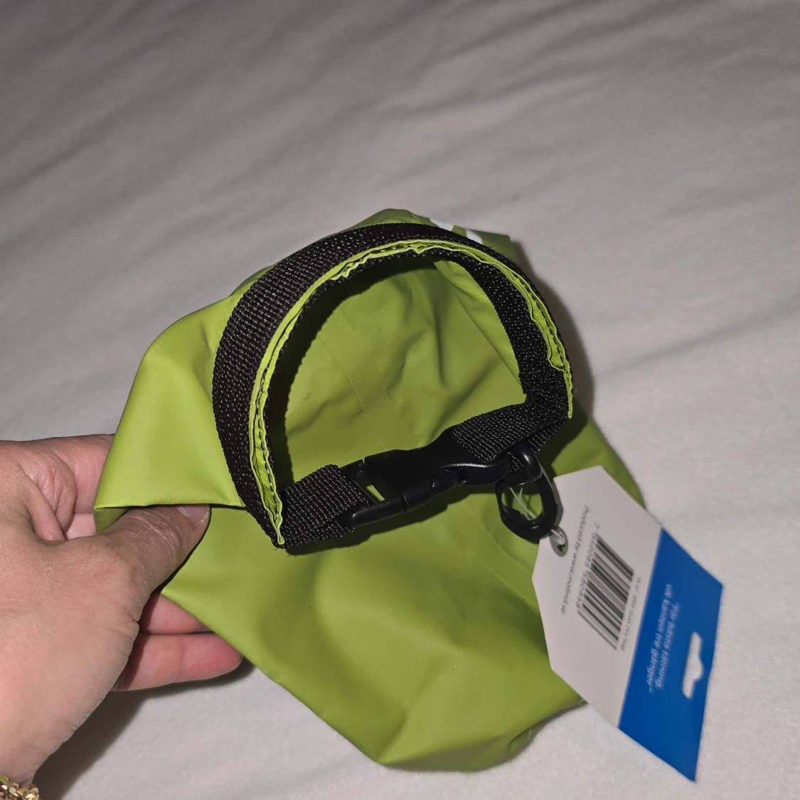 Grön vattentät väska från Telenor - 2