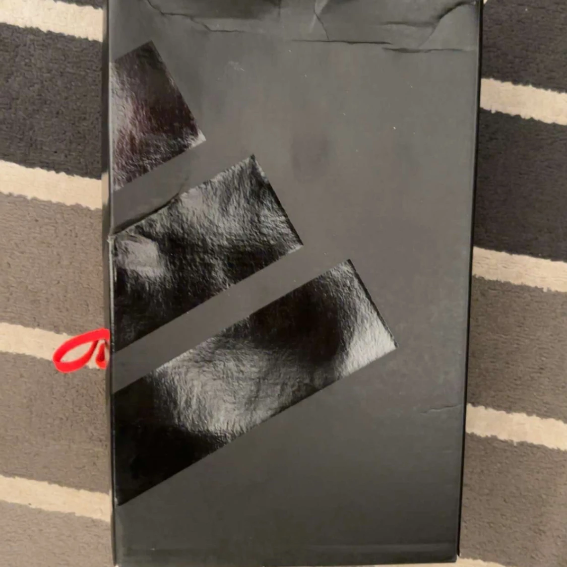 Röda Adidas Predator fotbollsskor - 4