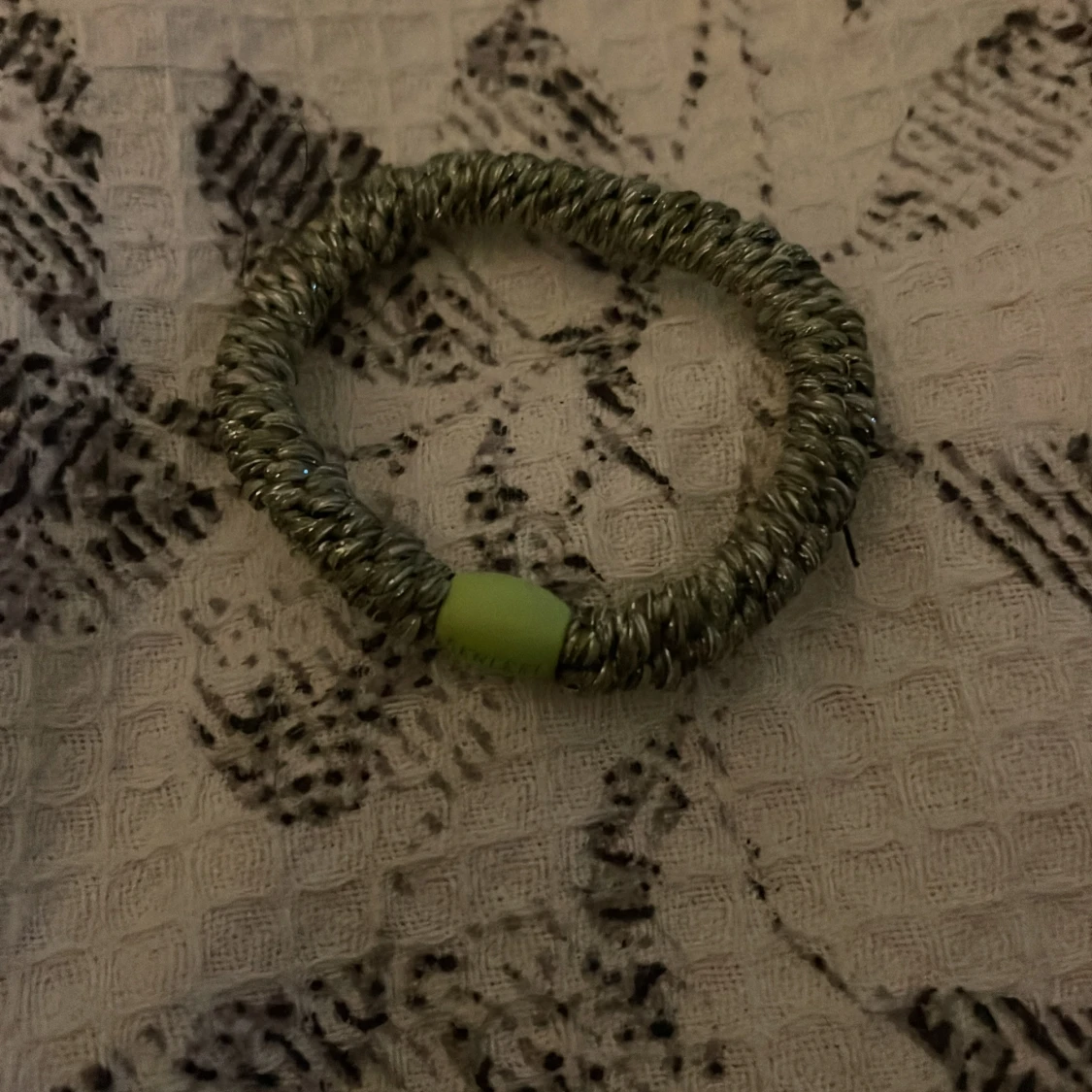 Grönt armband från Kknekki