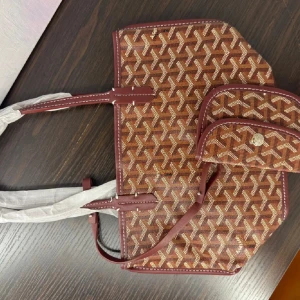 A master väska  - Pris går att diskutera.