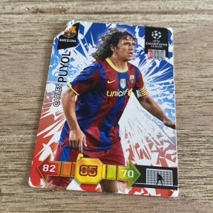 Fc Barcelona Carles Puyol Fotbolls kort 2010-2011 - Puyol kort Barcelona 2010-2011