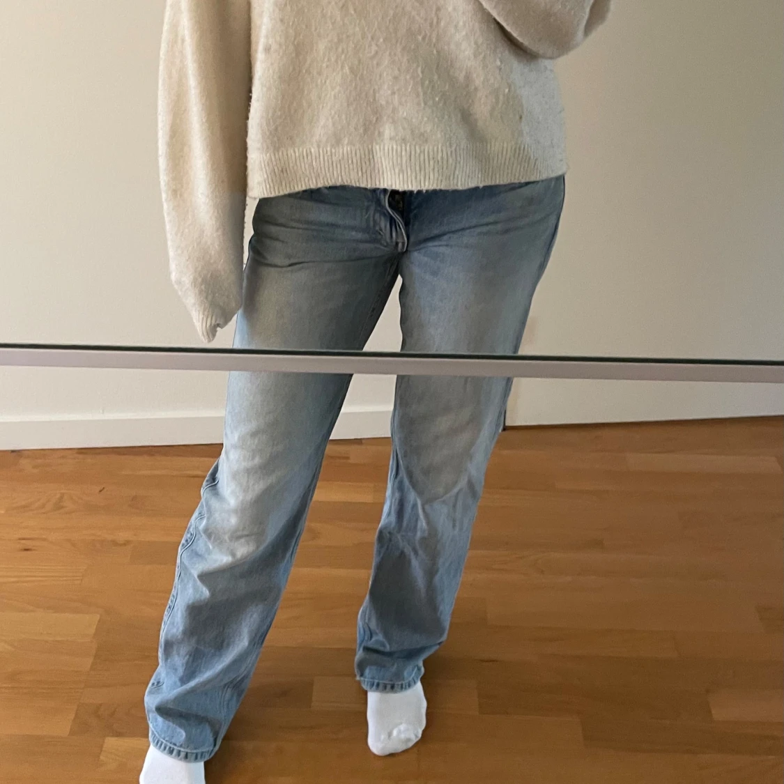 Ljusblå raka jeans - 1