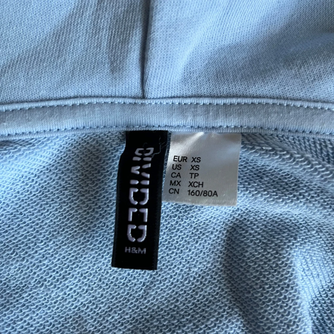 Ljusblå hoodie-väst från H&M Divided XS - 2