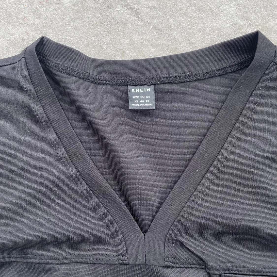 Svart Shein topp med fickor - 3