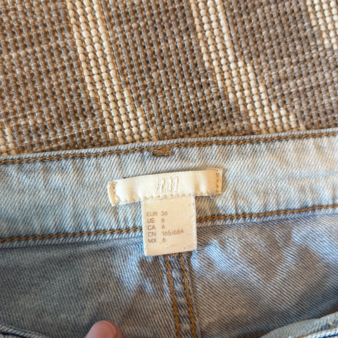 Ljusblå jeansshorts från H&M - 2
