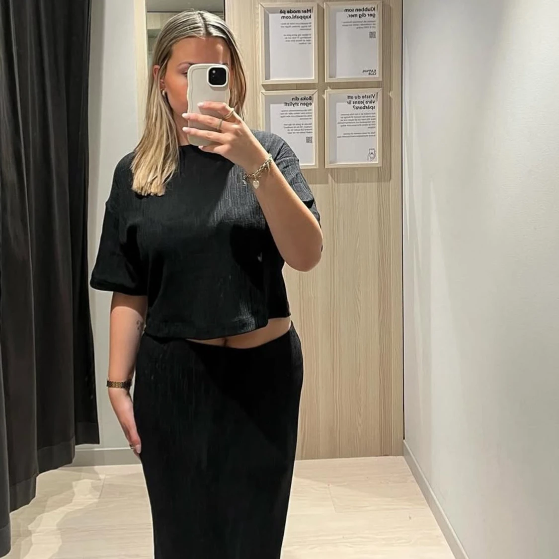 Sett med matchande kjol och topp - 2