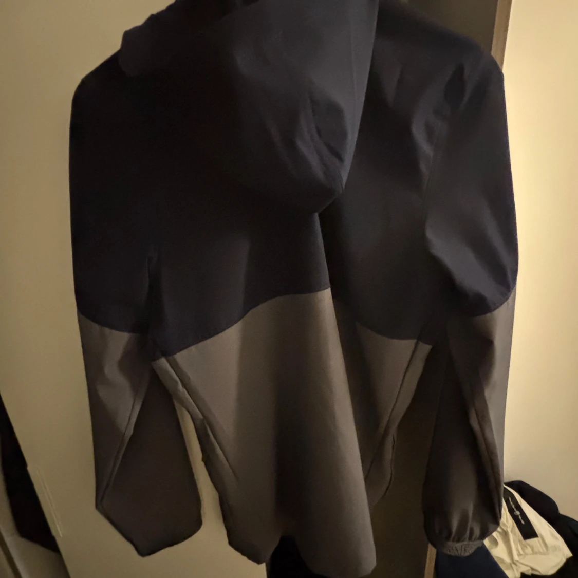 Under Armour vindjacka blå/grå - 1