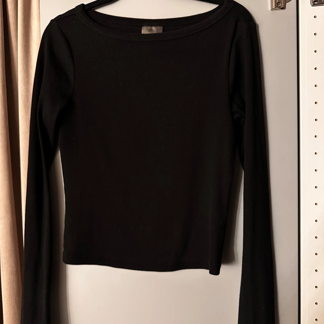 Svart set från Aim'n - 1