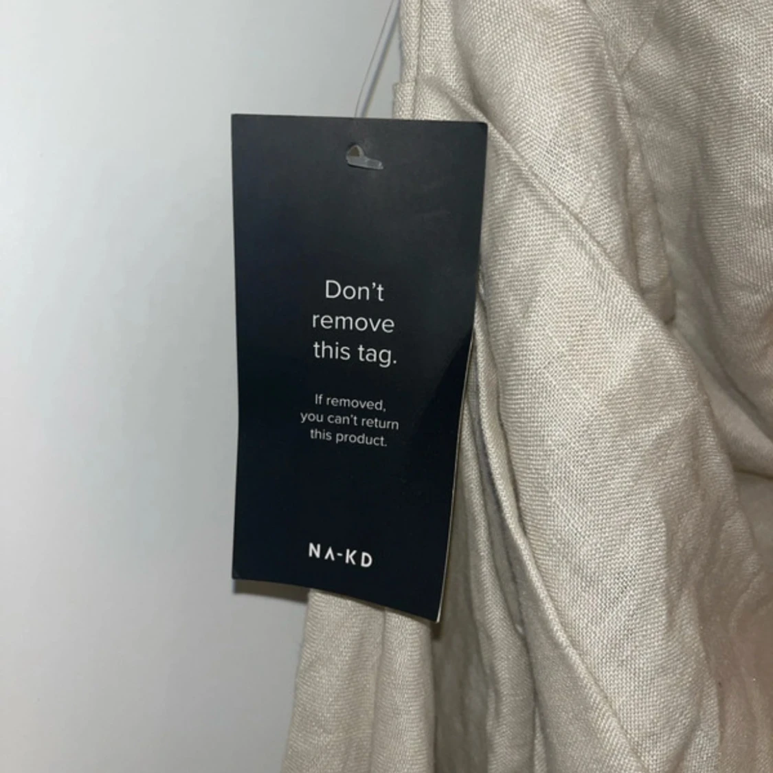 Beige långklänning i linne från NA-KD - 3