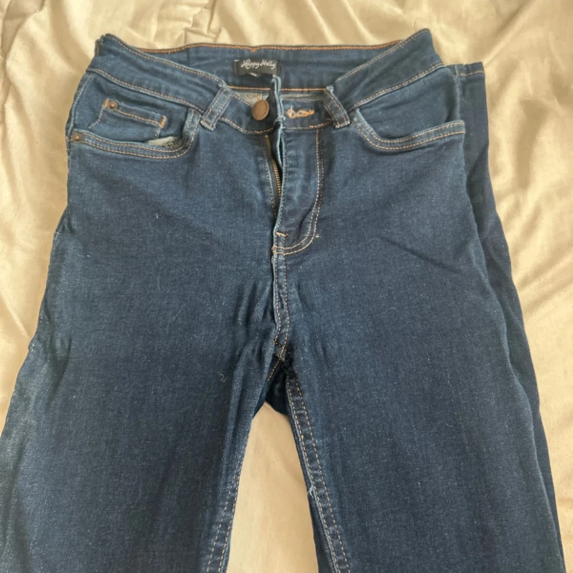 Mörkblå jeans från Happy Holly