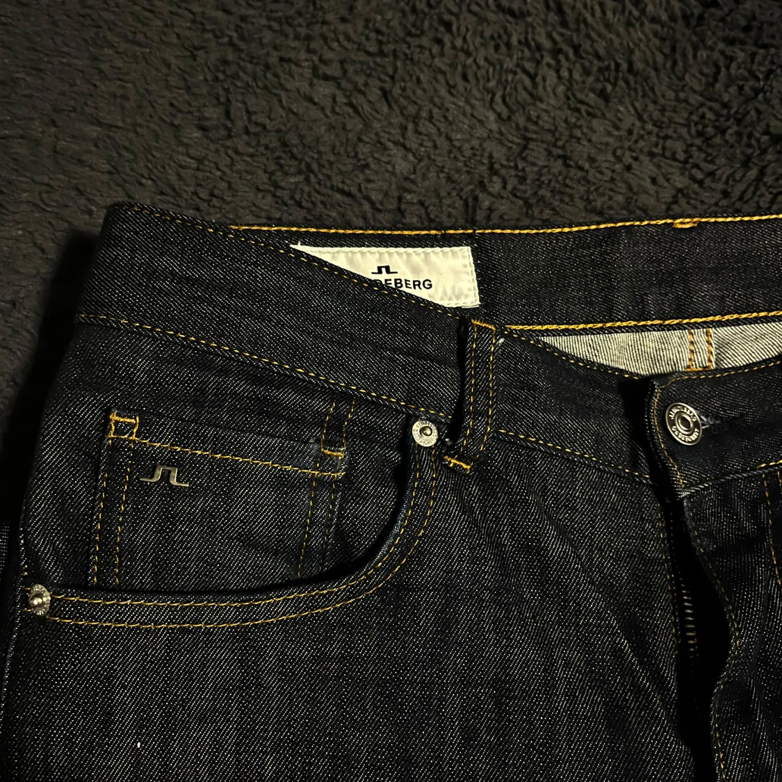  J.Lindeberg jeans mörkblåa