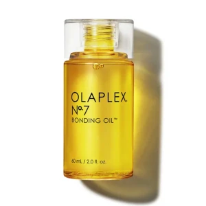 Olaplex bonding oil 60 ml - Säljer en stor olaplex olja då jag hittat en annan jag vill köpa istället. Den är använd 2 gånger så i princip helfull! 