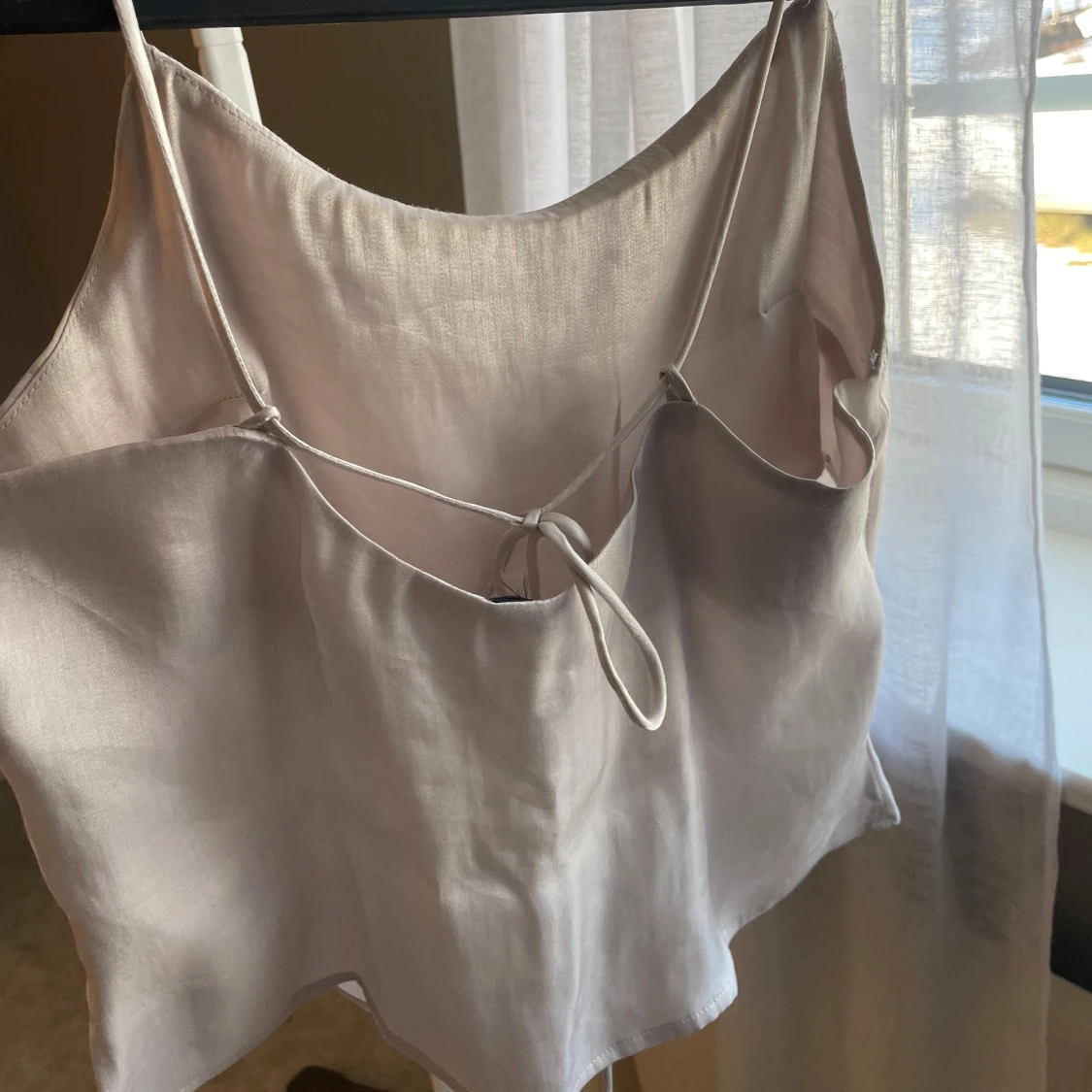 Beige glansig topp🌟 - 1