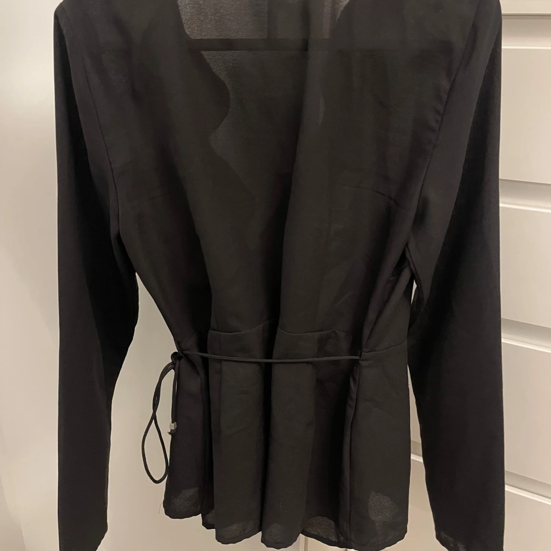 Omlottblus med volang - 4