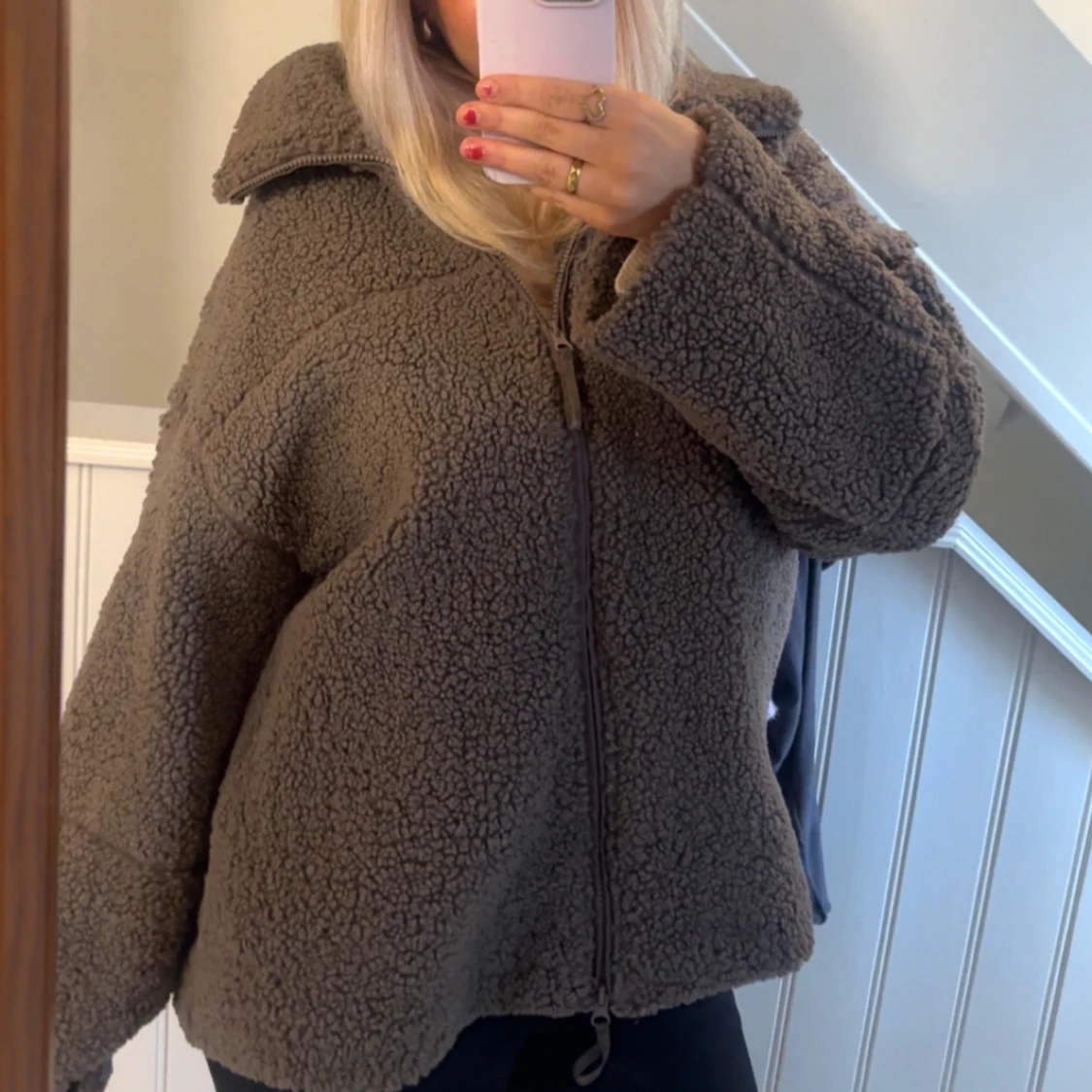 Grå teddyjacka med dragkedja - 1