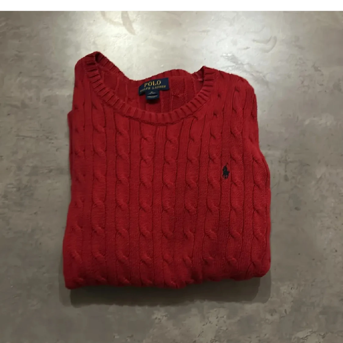 Röd kabelstickad tröja från Polo Ralph Lauren - 2