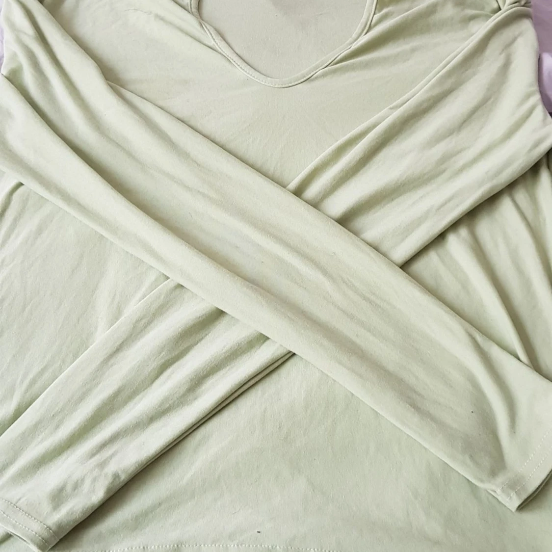 Ljusgrön långärmad topp från PrettyLittleThing - 1