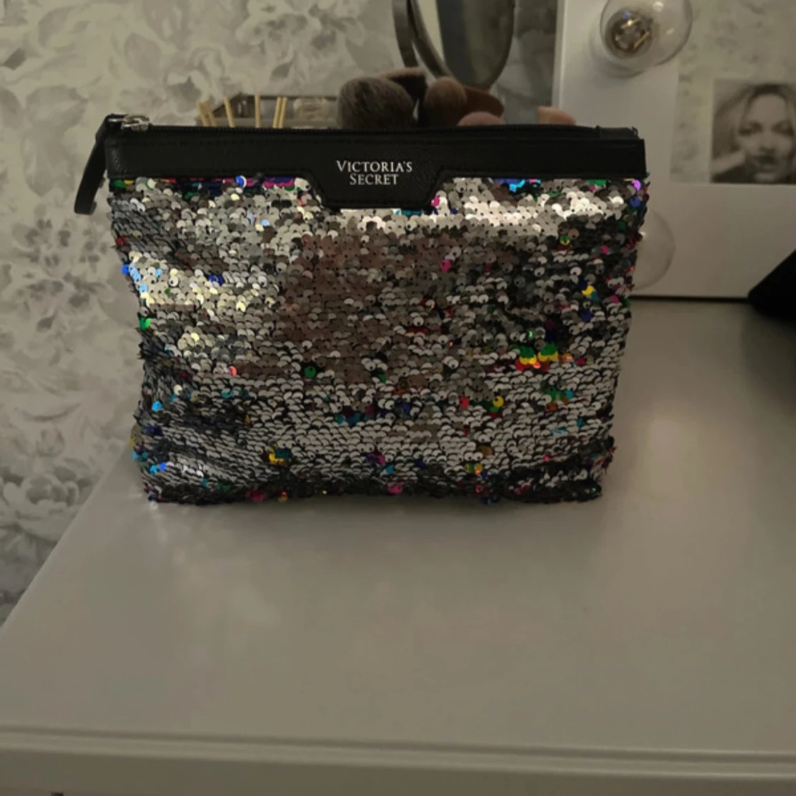 Paljett necessär från Victoria's Secret - 1