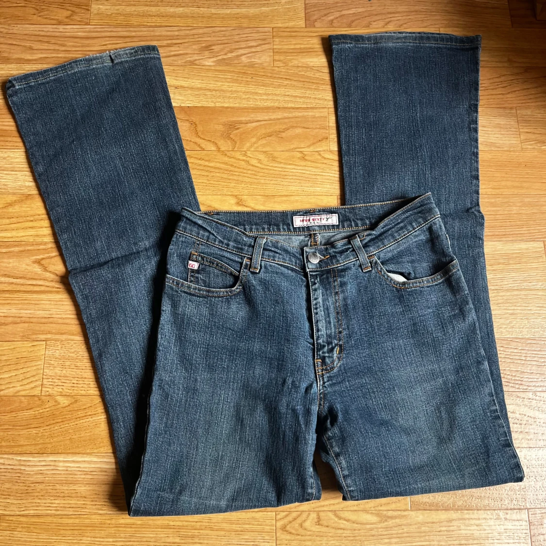 Blå bootcut jeans från Miss Sixty