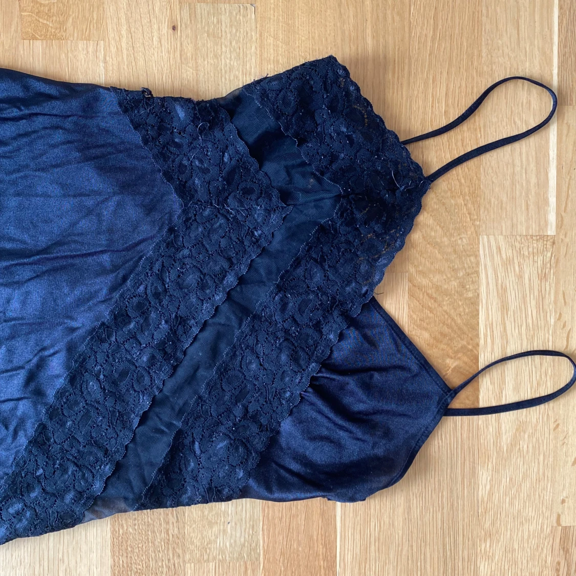 Black lace dress - 2