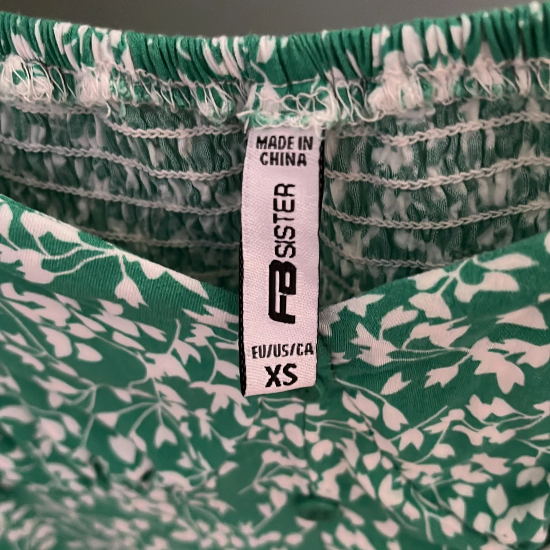 Grön blommig blus - 2