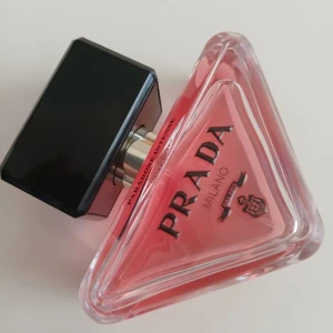 Prada Paradoxe Intense parfym 50ml - Nypris: ca 1600kr