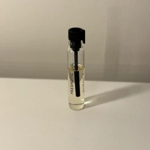 Essnce tester - Tester från Essnce i doftet freshotic. Endast testad ett fåtal gånger🩵