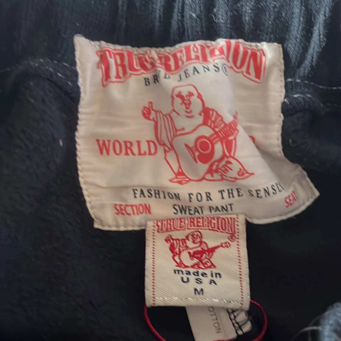 Svarta mjukisbyxor True Religion M - 2