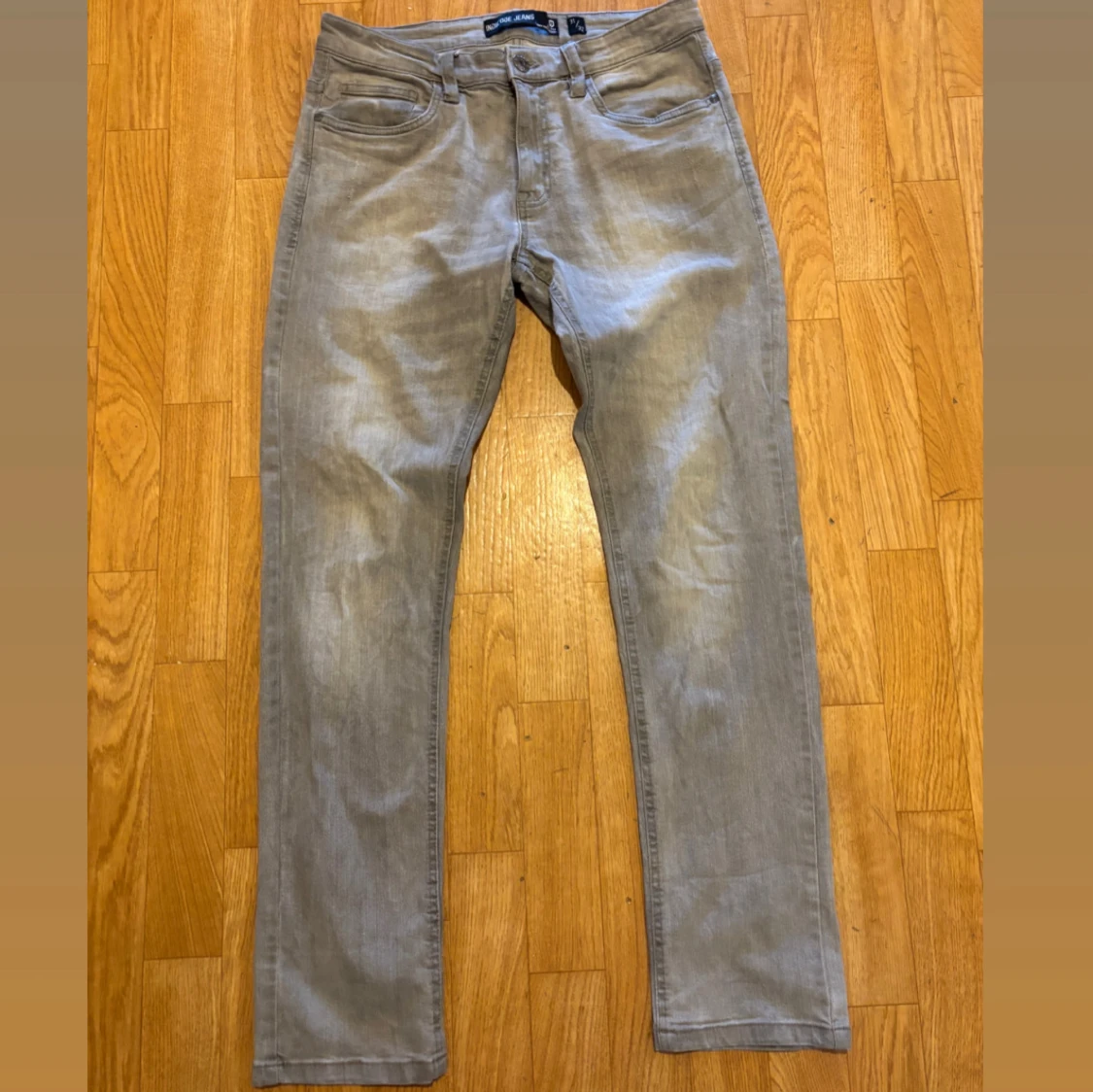 Grå jeans från Indicode Jeans 31/32