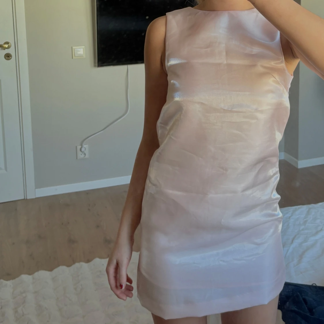 Hm slutsåld klänning rosa rosett - 2