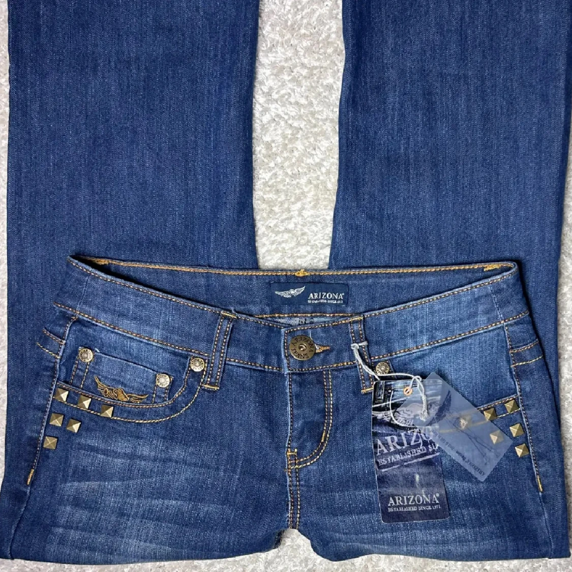 Blå jeans med nitar från Arizona - 1